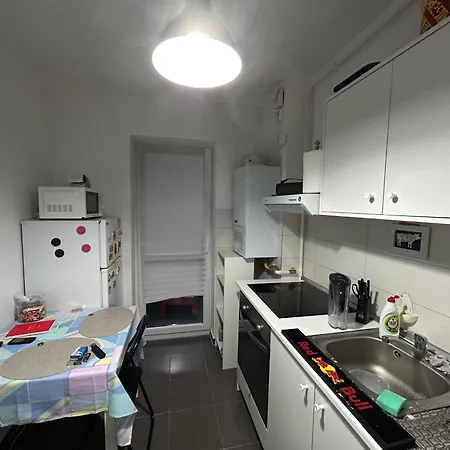 Apartment One Rent *